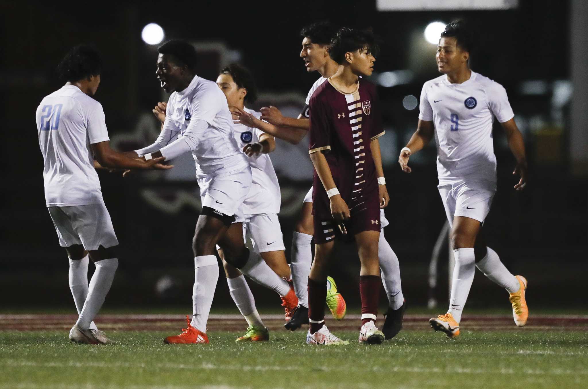 Boys Soccer Playoff Pairings: Bi-district Round