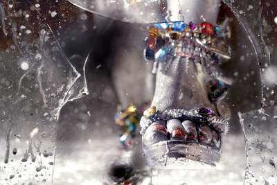 Smash (video still), 2014, HD Digital Video, Running time: 7:55 minutes, Ratio 16:9. Courtesy of the artist and Salon 94, N.Y. © Marilyn Minter. (high heel image)