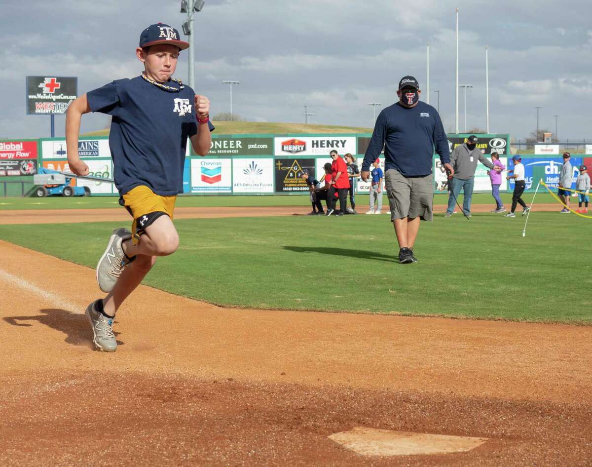 Scenes from MLB Pitch, Hit and Run Competition