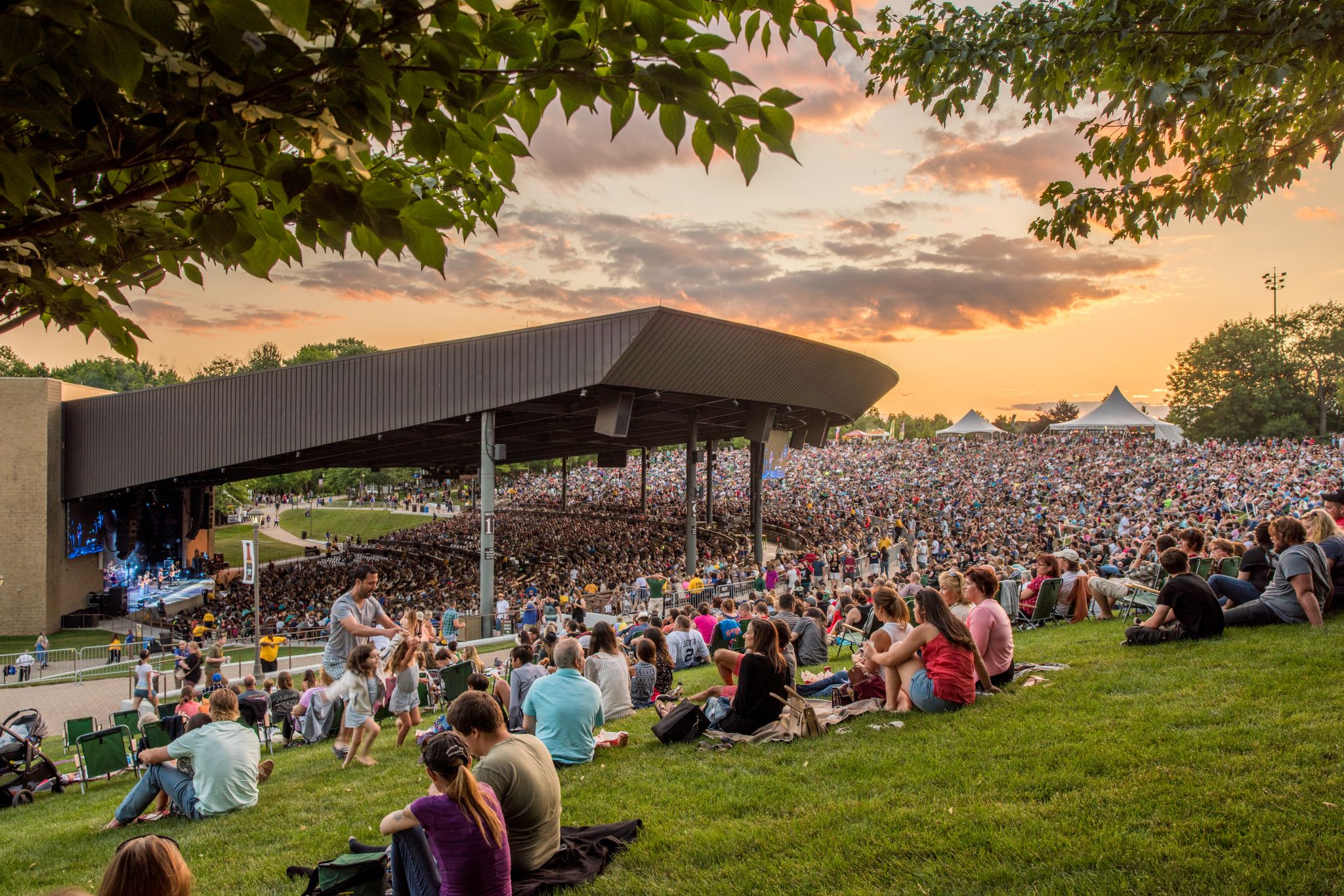 Bracing for the boom Bethel Woods is planning concerts again