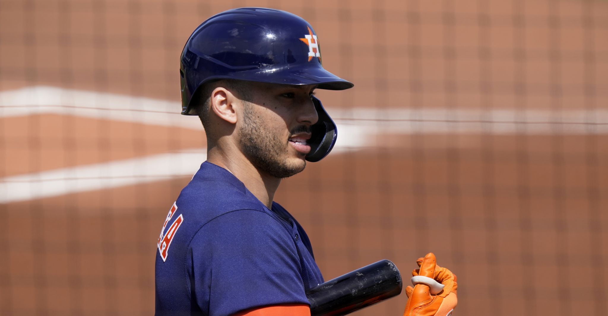 What is Carlos Correa Worth? An Unconventional Approach - The Crawfish Boxes