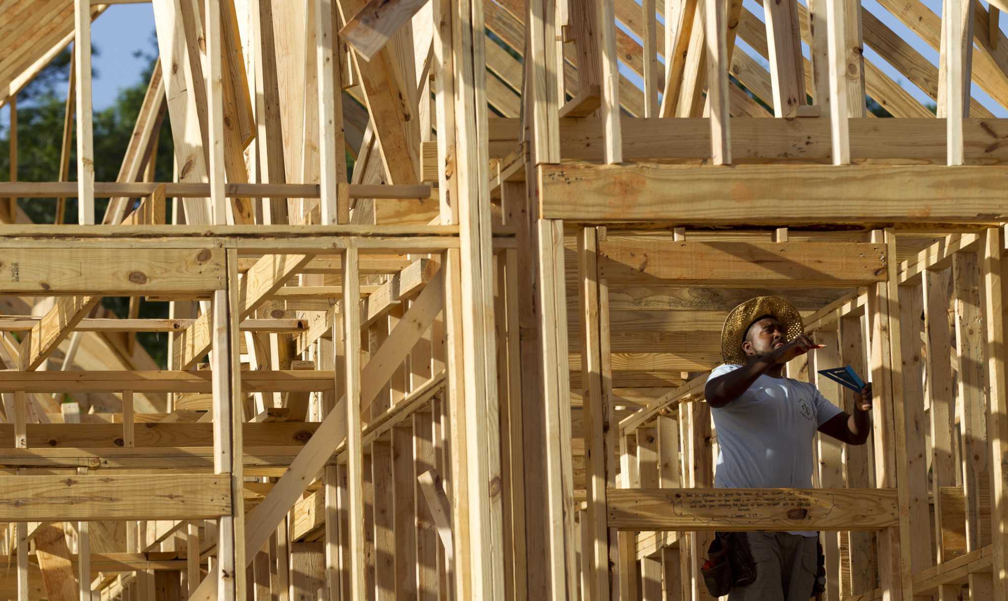 Conroe implements final permit, platting fee increase