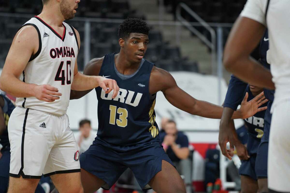 Oral Roberts freshman Nate Clover in a game against Omaha on Saturday, Jan. 2, 2021.