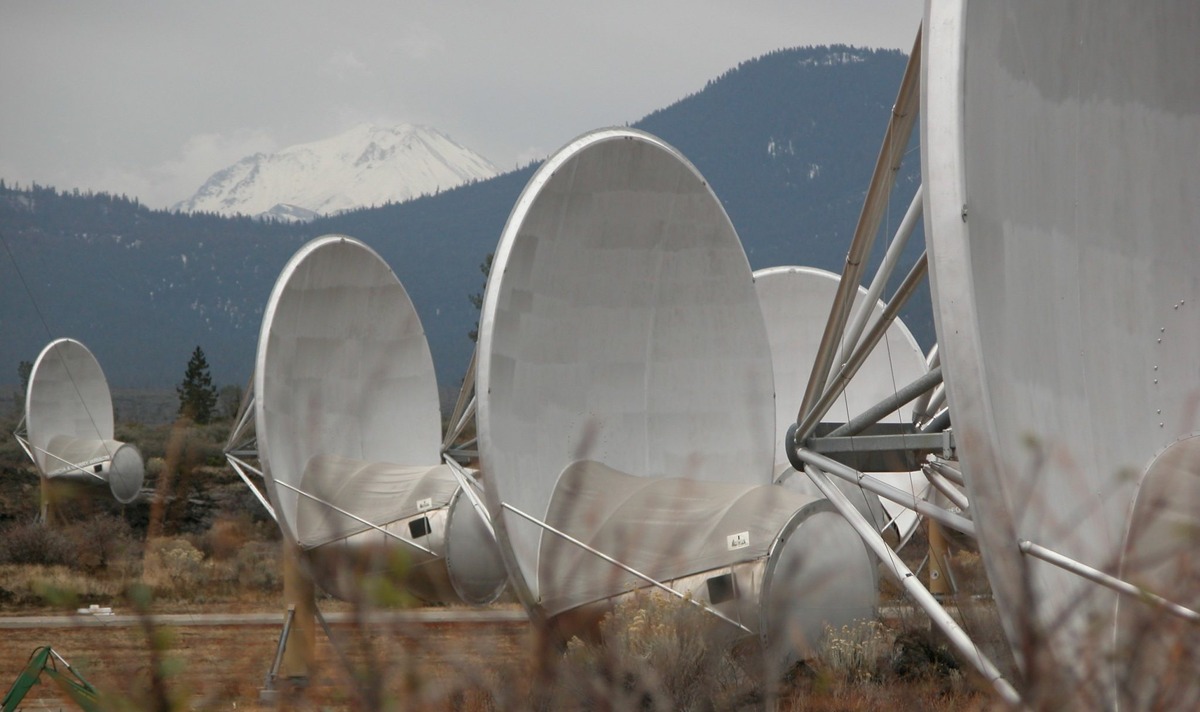 These 20-foot-wide instruments are part of the initial phase of a planned 350-dish Allen Telescope Array. They are designed and operated to consistently and systematically scan the skies for radio signals possibly sent by advanced civilizations from distant star systems and planets. Photographed December 17, 2009 in Hat Creek, CA.