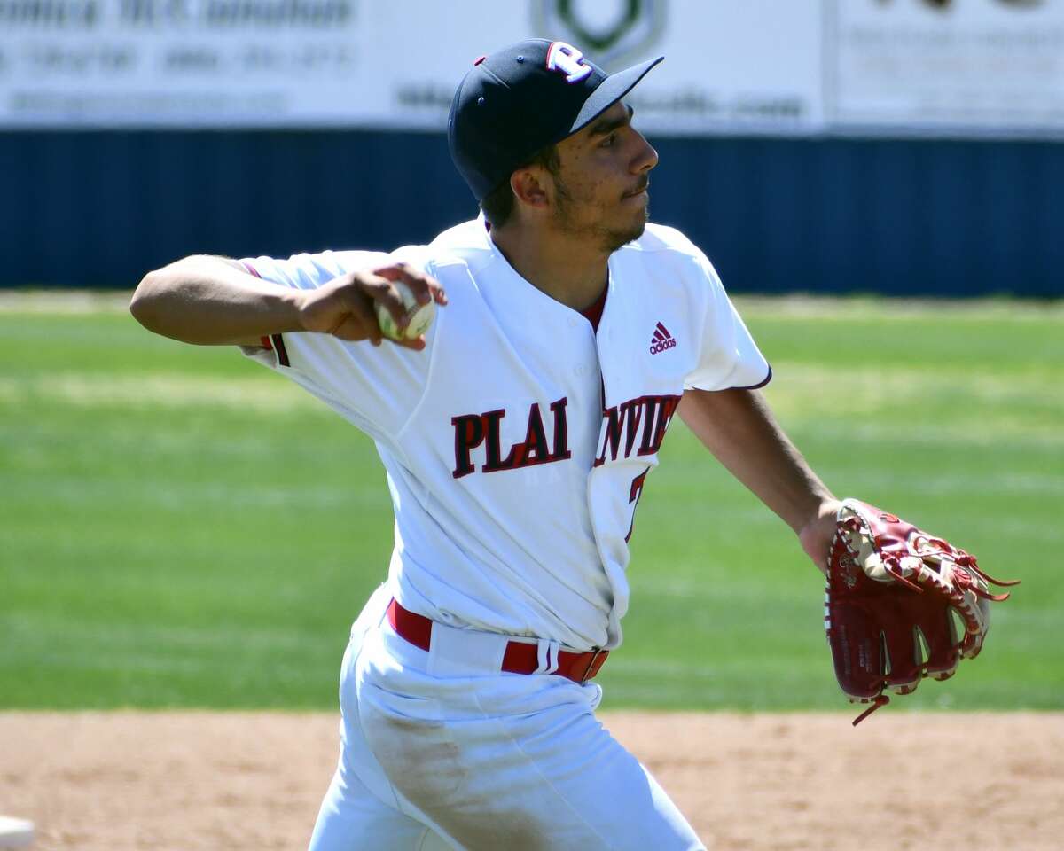Plainview rolled to an 11-0 win over Amarillo Palo Duro in a District 3-5A baseball game on Saturday at Bulldog Park.