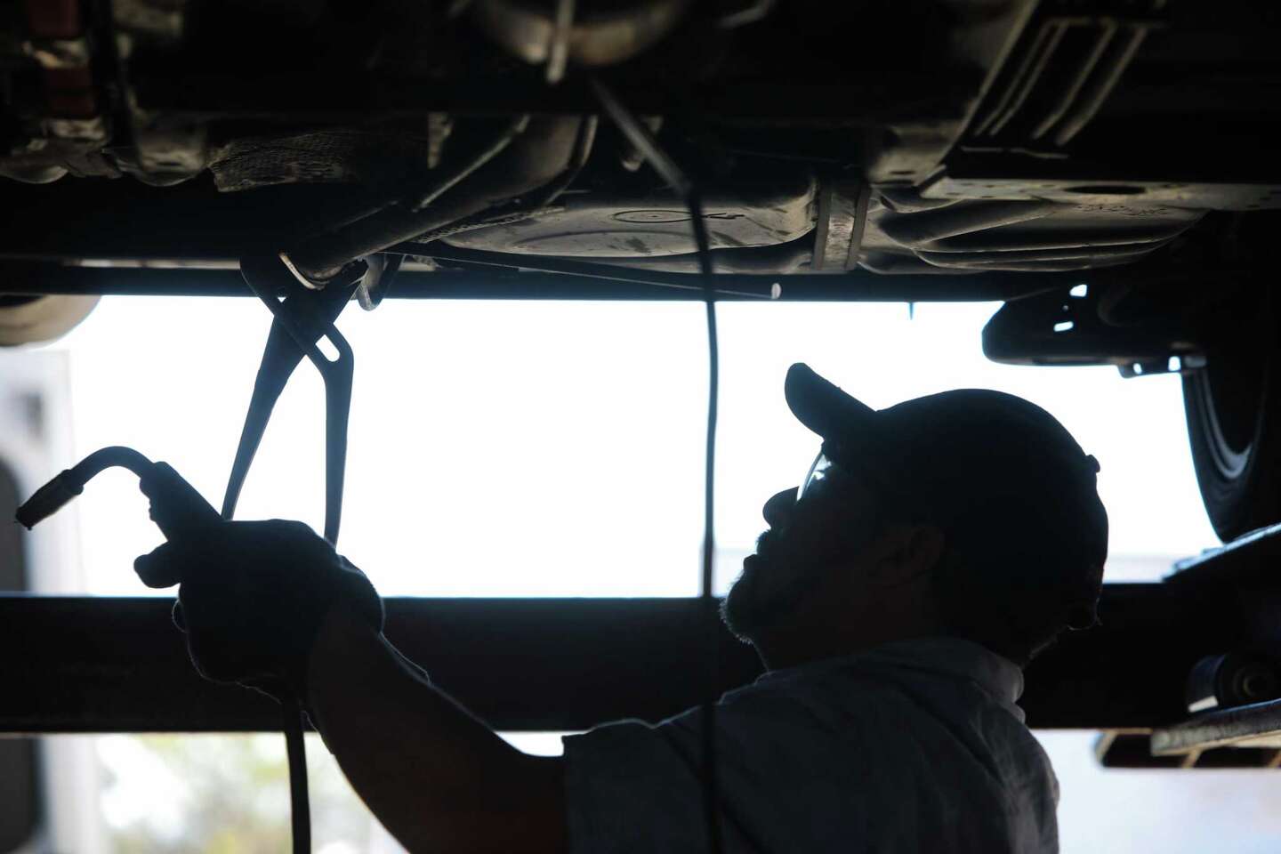 What happens to stolen catalytic converters? A look inside one 38