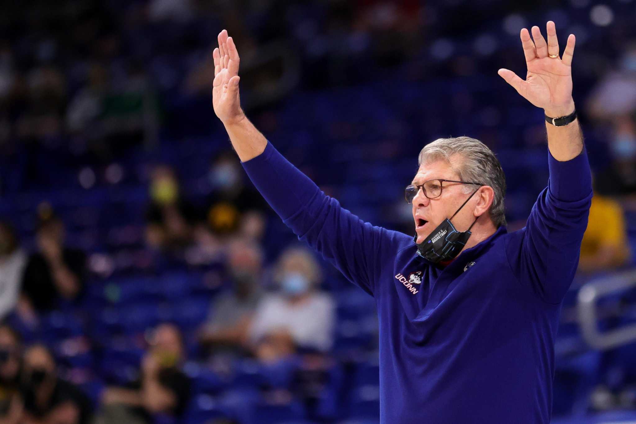 Set To Make $3 Million Per Year, UConn’s Geno Auriemma Looks Back On ...