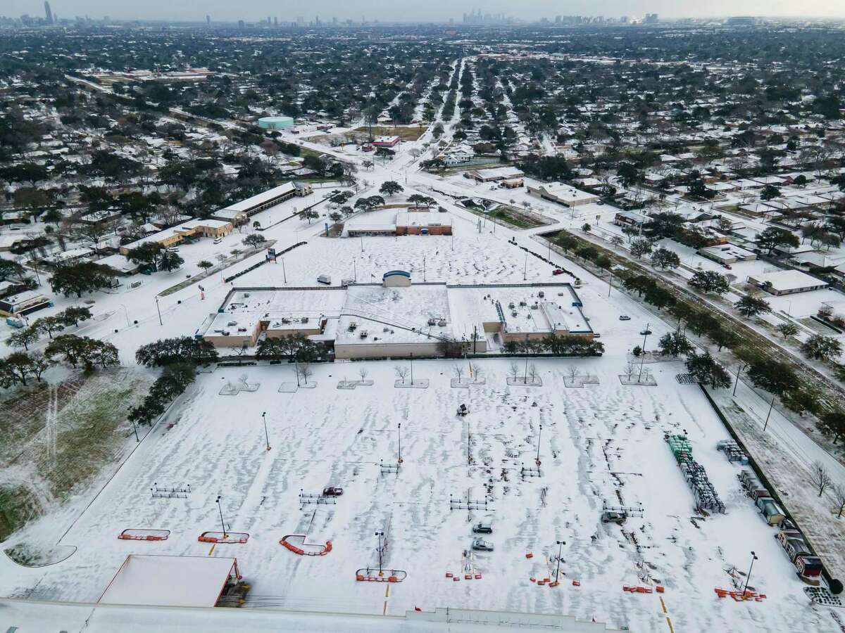 Winners, losers emerge from Texas' historic winter storm