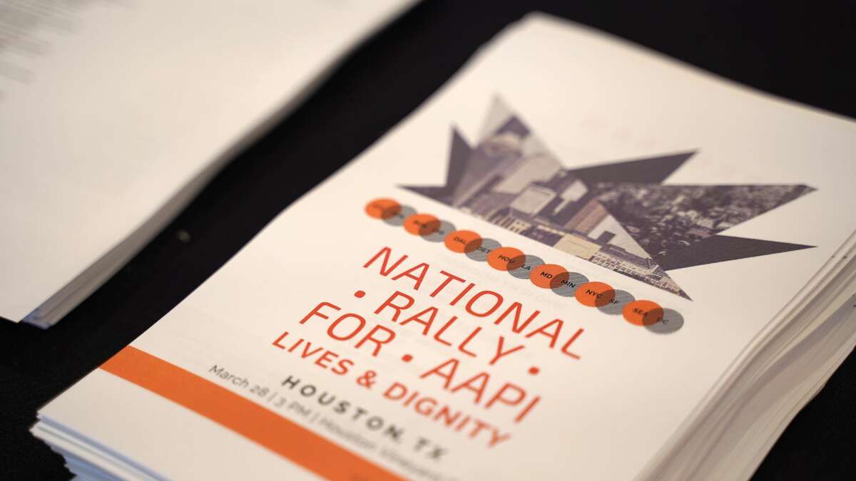 Houston candlelight vigil remembers victims of deadly Atlanta spa shootings