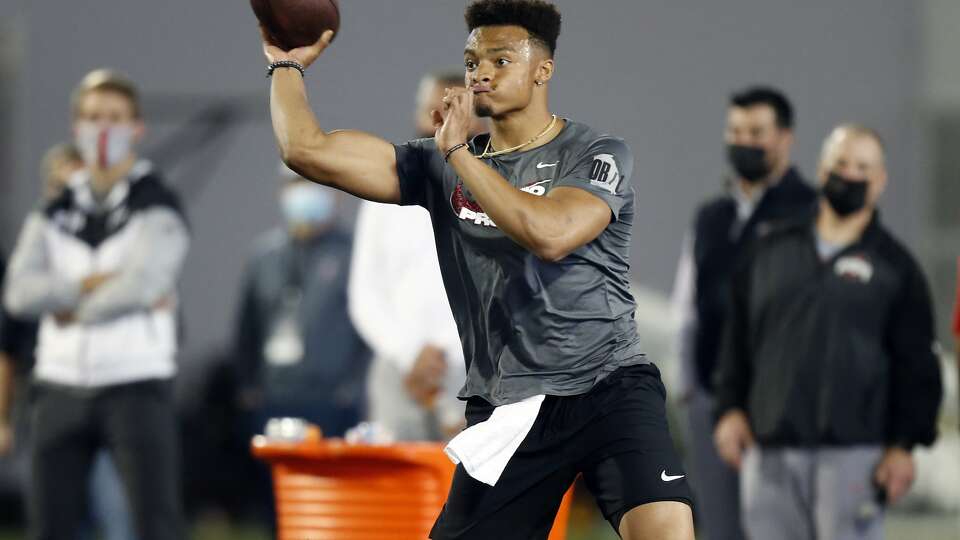 Hartitz's 2021 NFL Mock Draft: San Francisco 49ers take Mac Jones, Carolina  Panthers nab Justin Fields and the Denver Broncos find their QB, NFL Draft