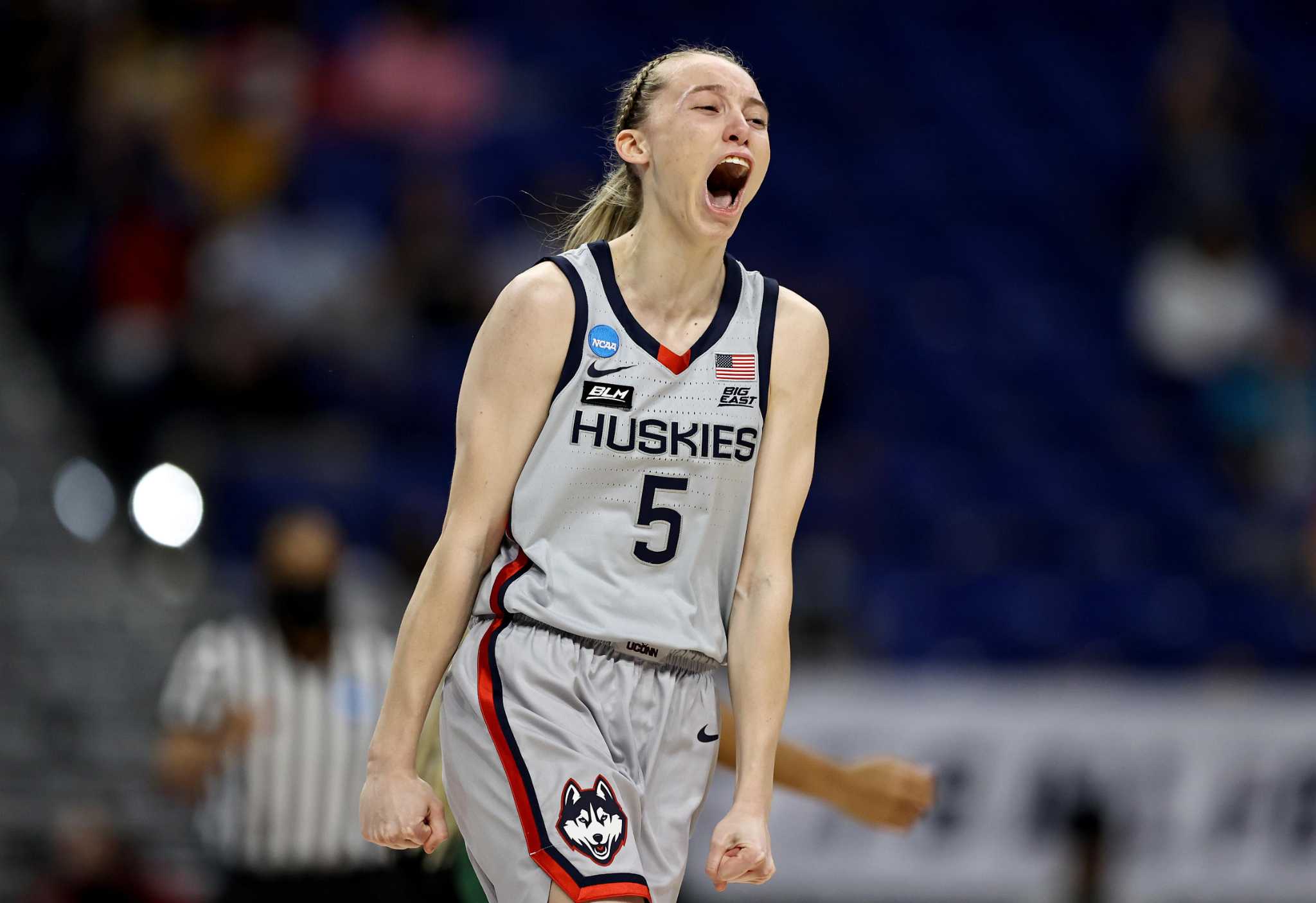 UConn's Paige Bueckers first freshman named AP Player of the Year