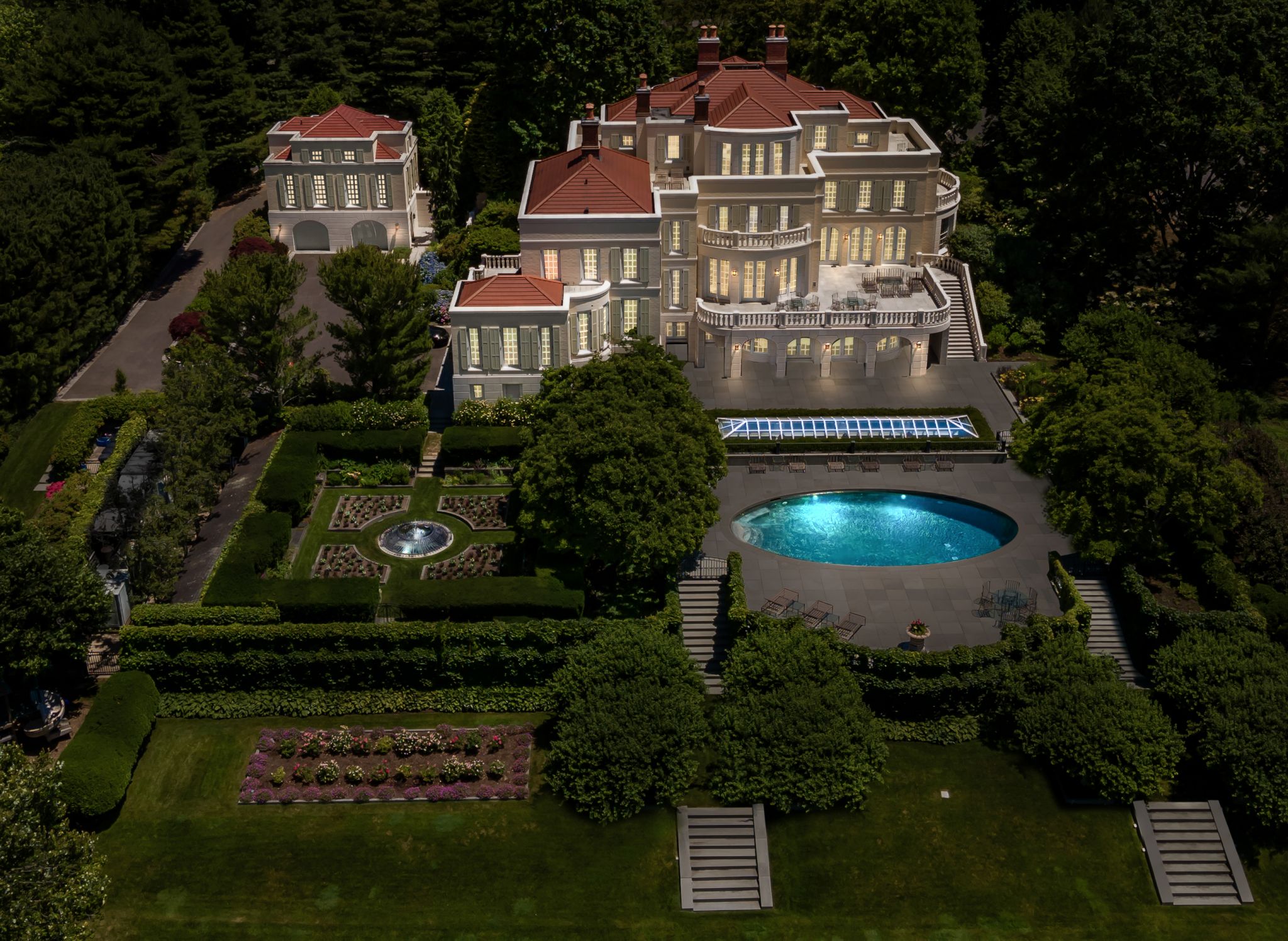 On the market Sixlevel Fairfield estate designed by renowned