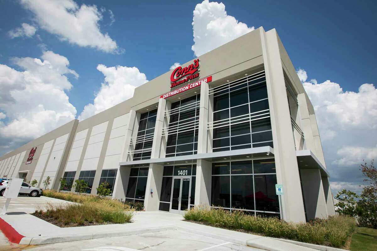 The exterior of Conn's 657,000-square-foot multi-division distribution center in Houston.