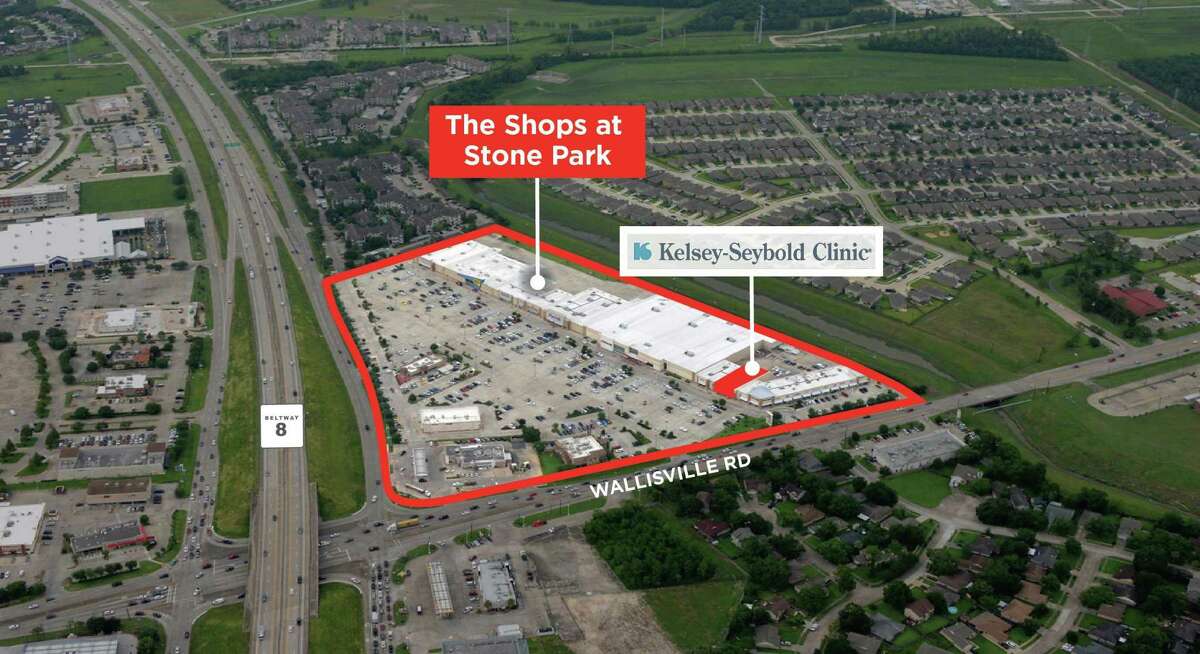 Retail wrap Underbelly Hospitality, Hoots Wings, Dogtopia expand in