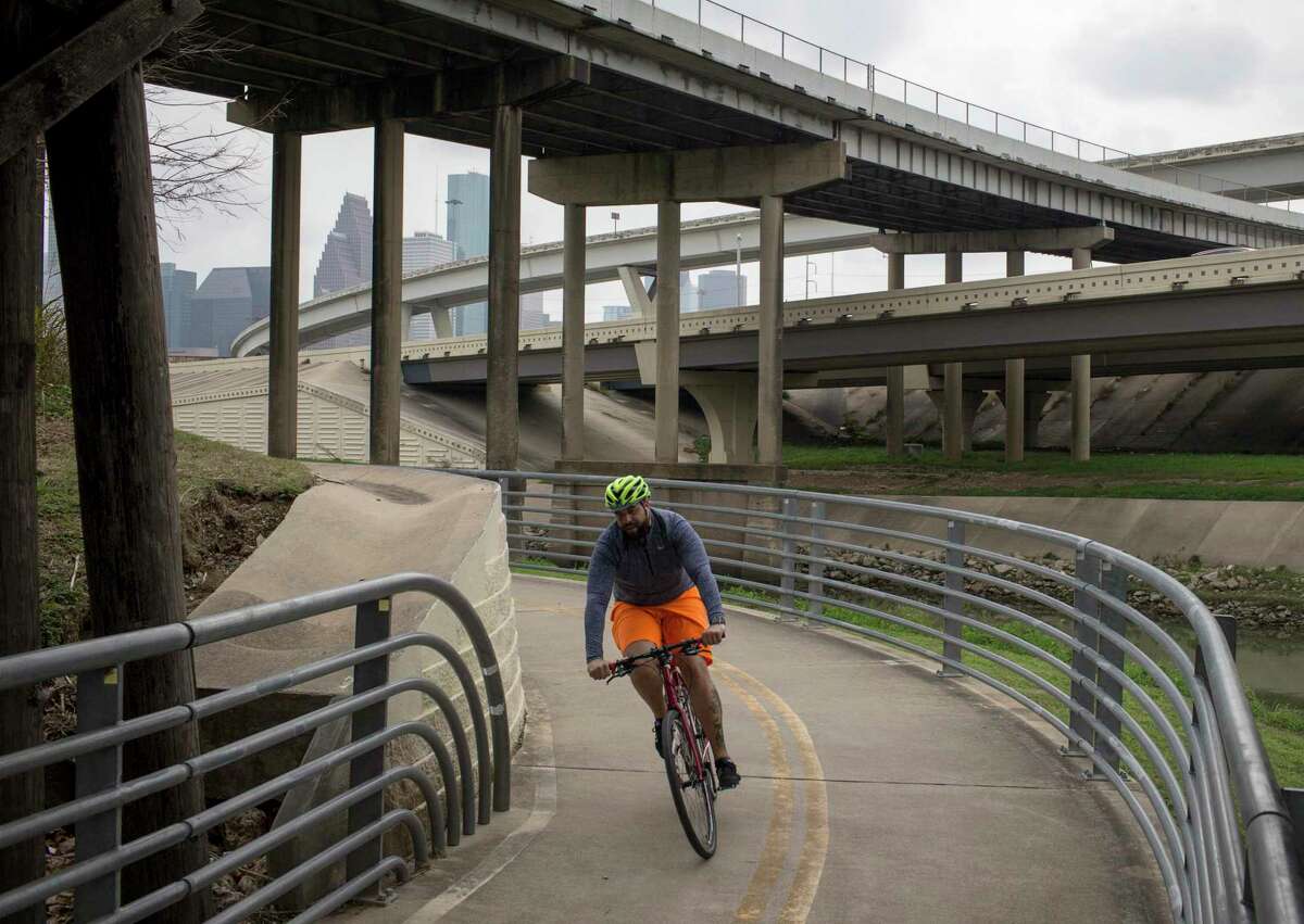 Two Houston Heights hikeandbike trails will soon connect