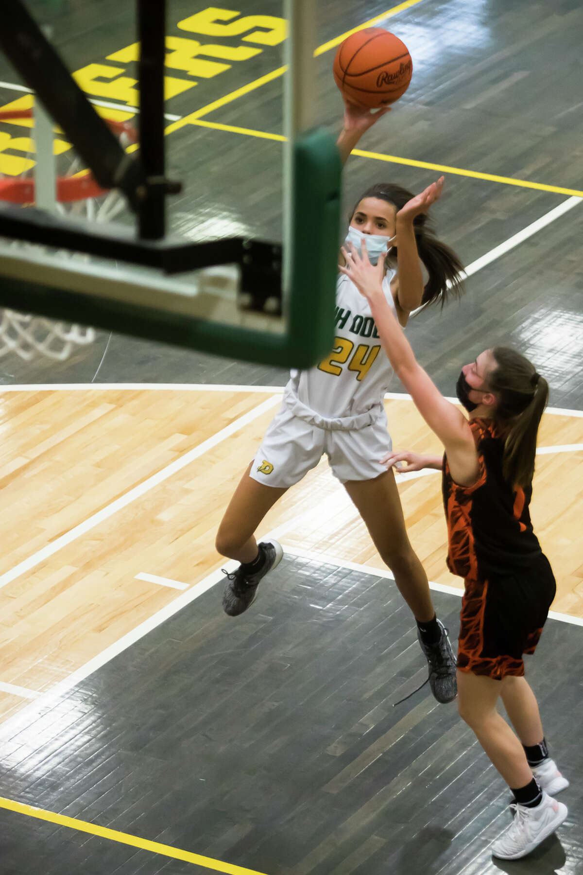 H. H. Dow High School vs. Flushing High School girls' basketball