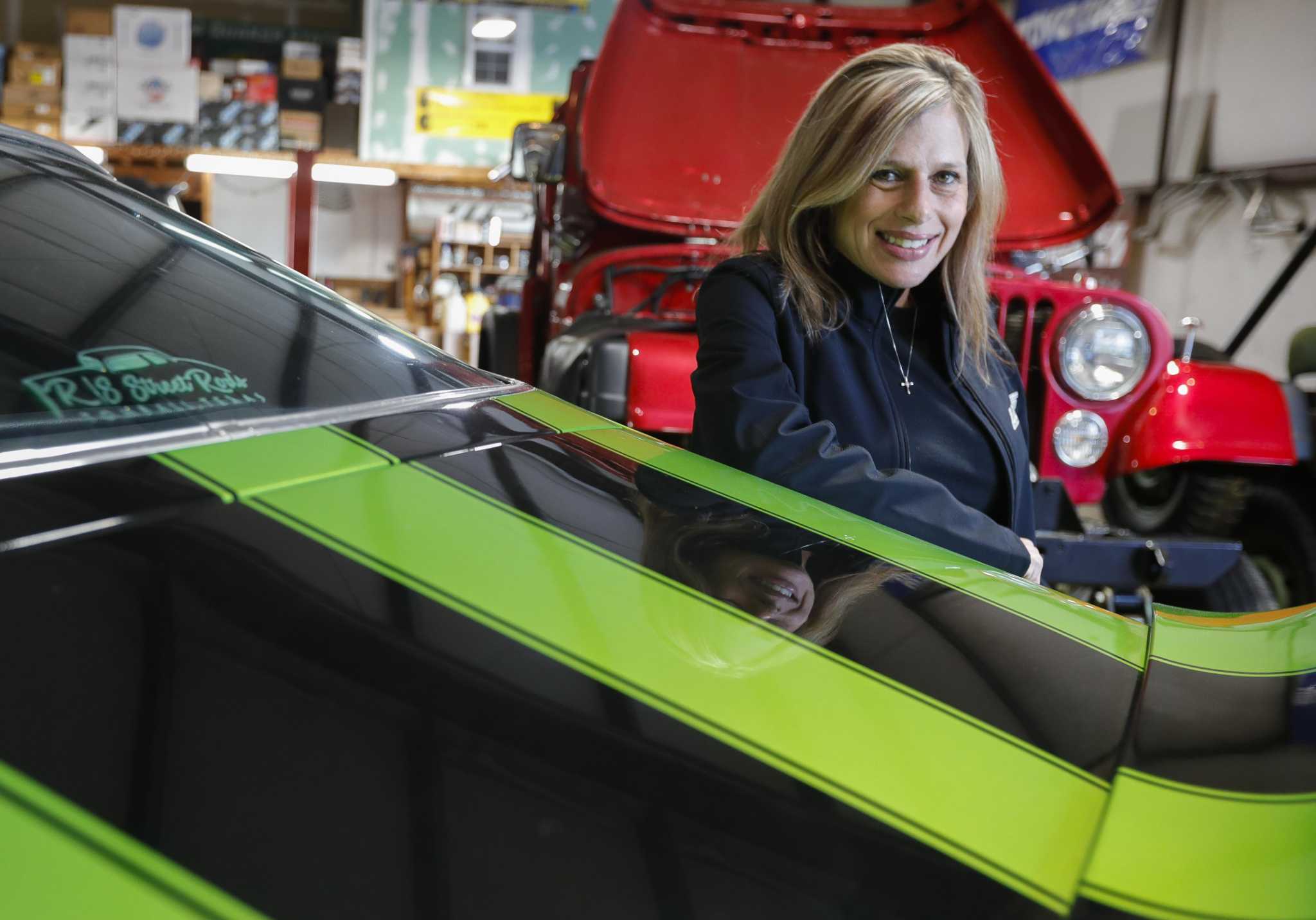 The Woodlands Car Club revs up for 20 year celebration