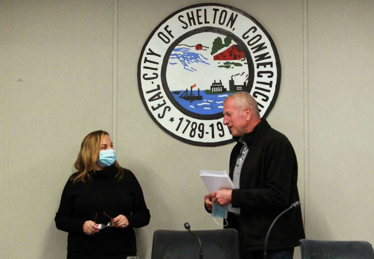 Shelton mayor’s proposed budget cuts taxes, gives more to schools