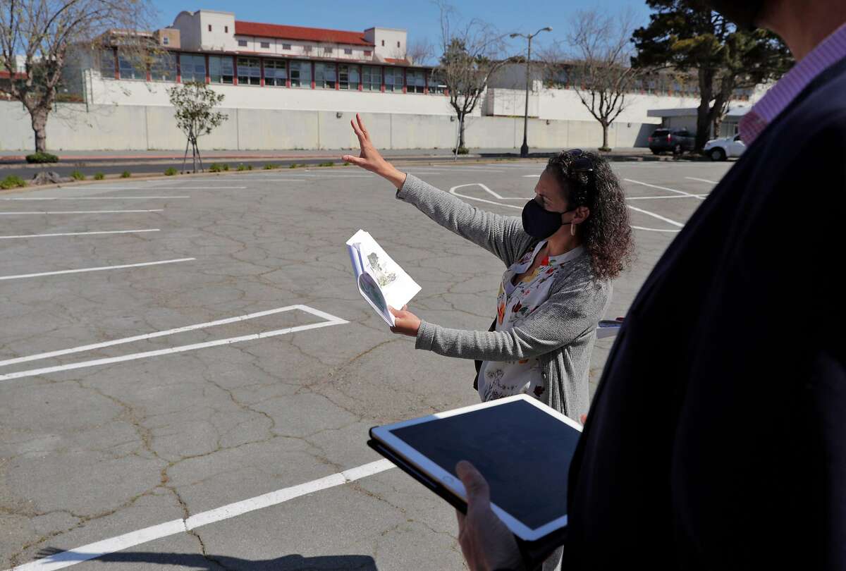 Laura Crescimano of Sitelab describes proposed changes to a rear parking area at Stonestown Galleria, which will be undergoing a large-scale renovation if plans are approved.