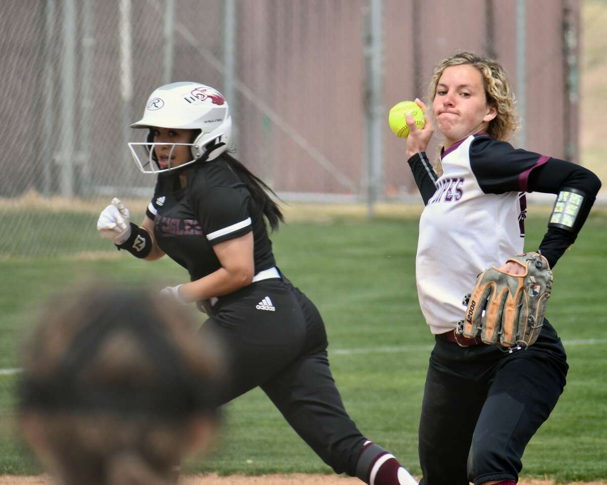 Abernathy baseball and softball teams picked up home wins on Friday afternoon. The Antelopes topped Idalou 11-10 and the Lady Lopes rolled past Lubbock Roosevelt 14-3.