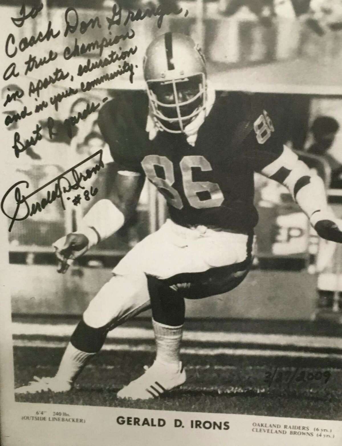 Former Conroe ISD board member, NFL player Gerald Irons dies