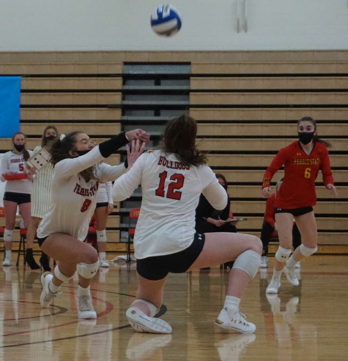 Bulldog volleyball team sweeps away Cardinals to win fourth match in-a-row