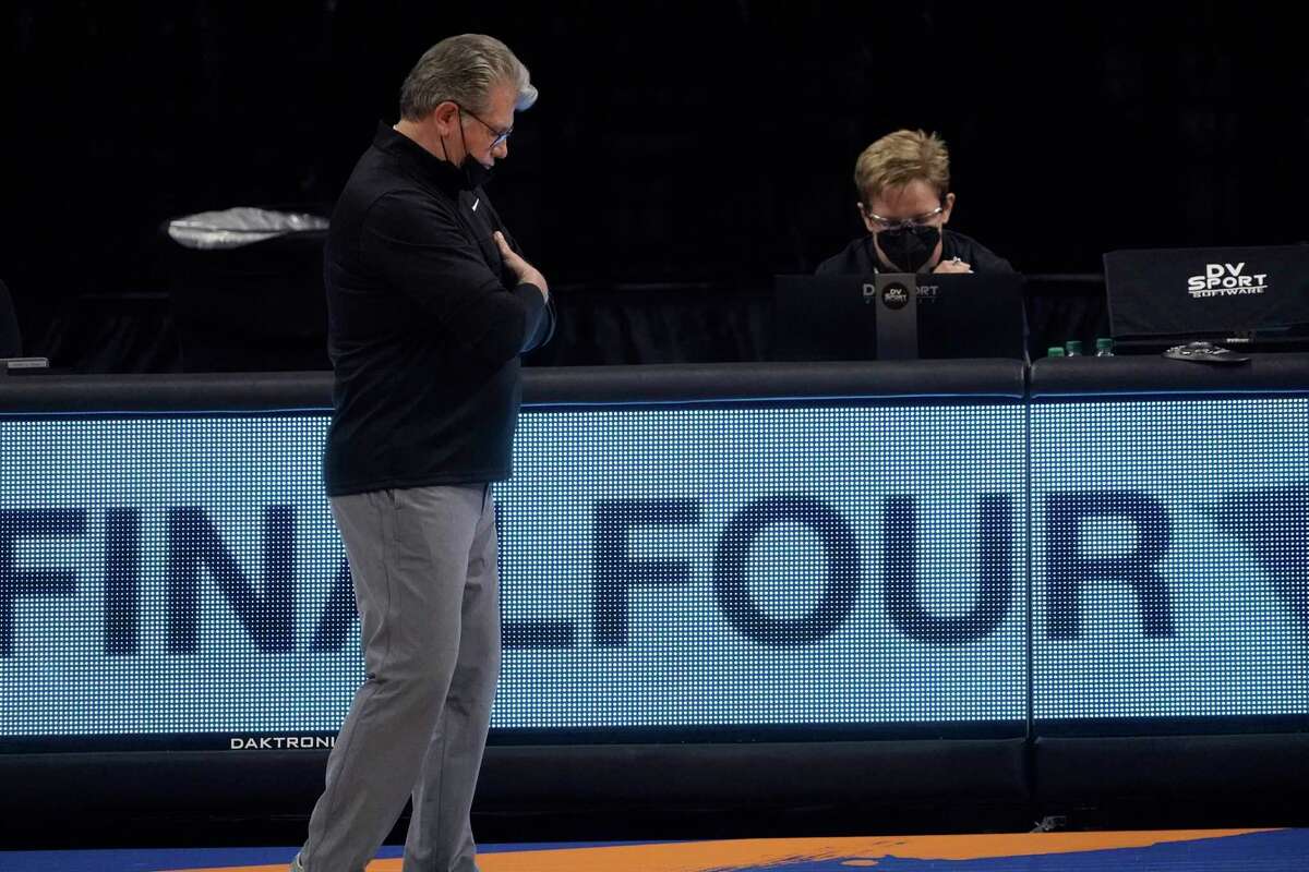 UConn coach Geno Auriemma reacts on the bench during the second half of Friday's loss to Arizona in the Final Four of the NCAA Tournament at the Alamodome in San Antonio.