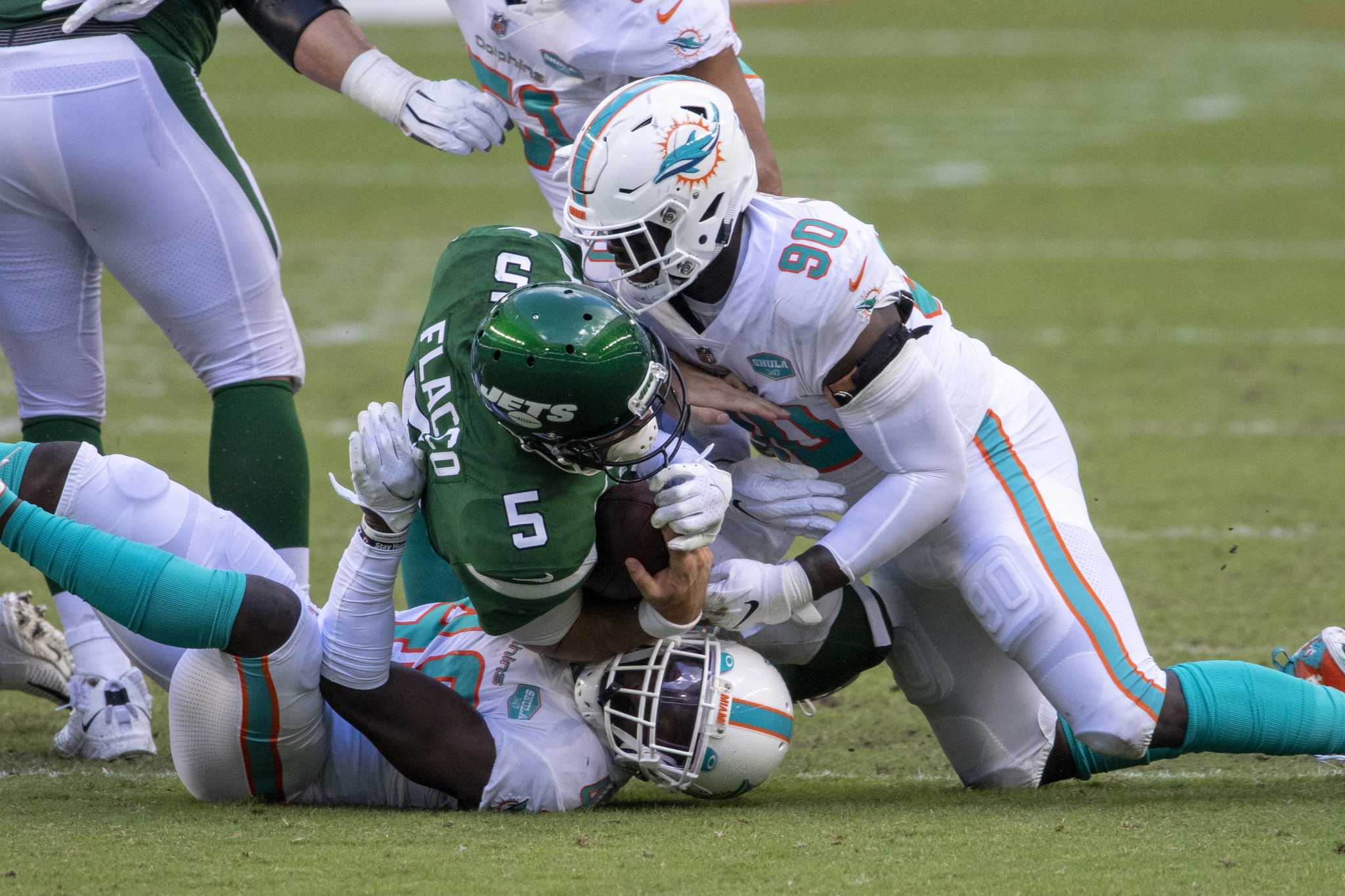 Photos: Shaq Lawson, new Miami Dolphin, over the years