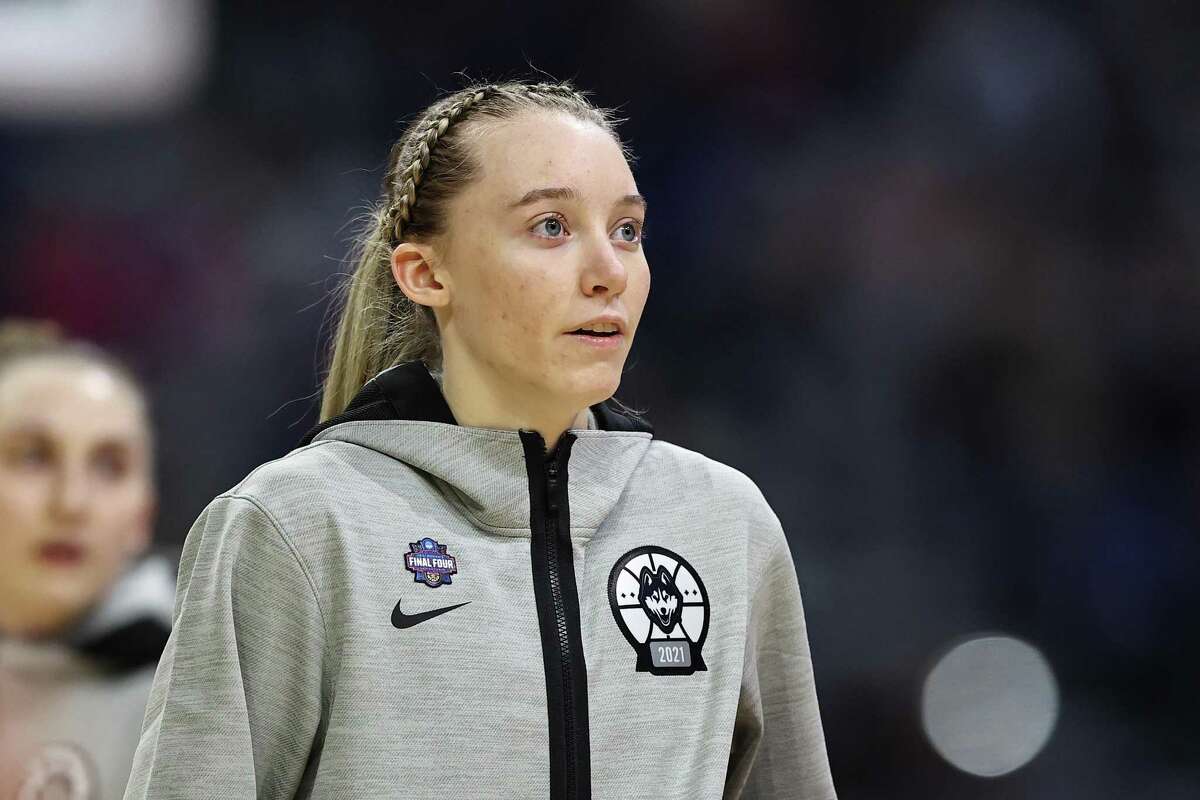 UConn's Paige Bueckers wins Naismith College Player of the Year