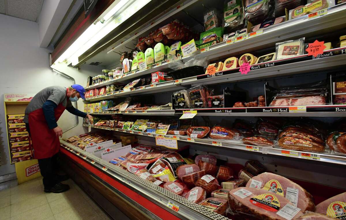 Norwalk has 20 grocery stores, but nearly half of neighborhoods lack