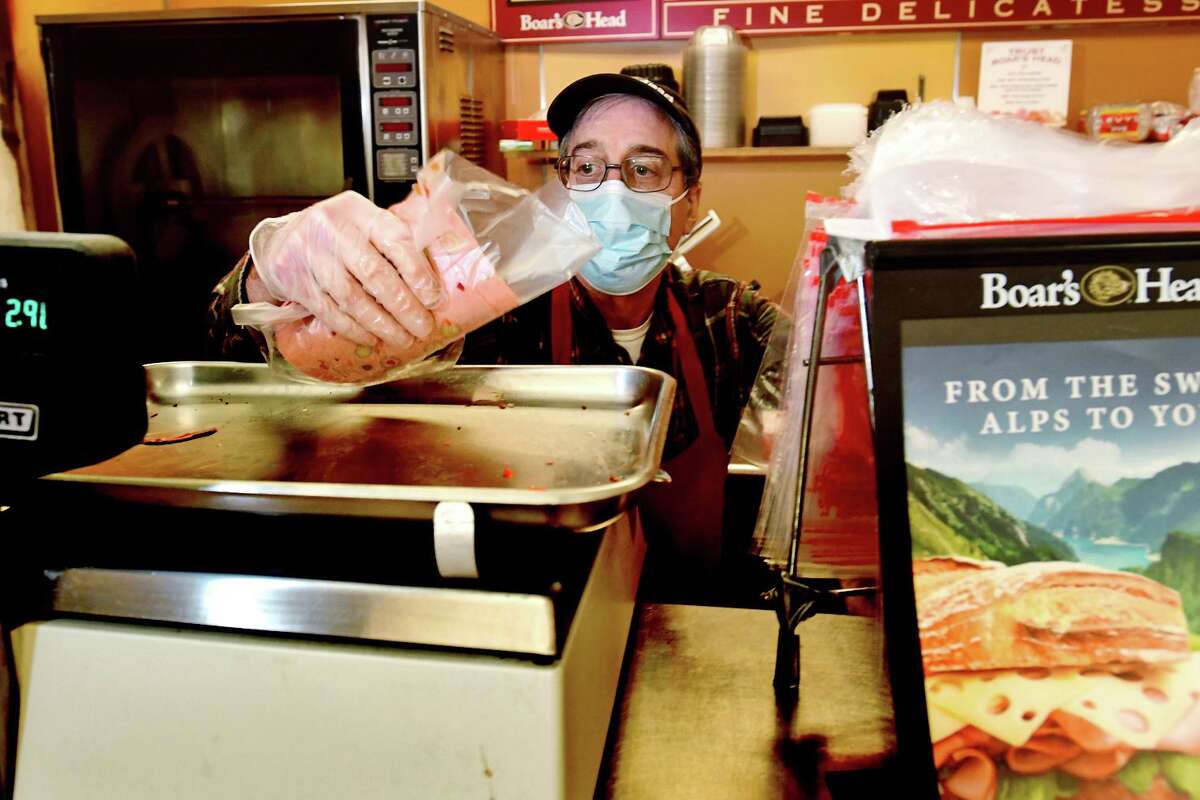 Norwalk has 20 grocery stores, but nearly half of neighborhoods lack