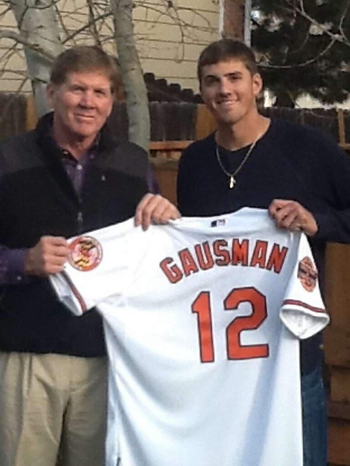 Kevin Gausman's dad, a college replay official, finally sees son pitch live  for Giants