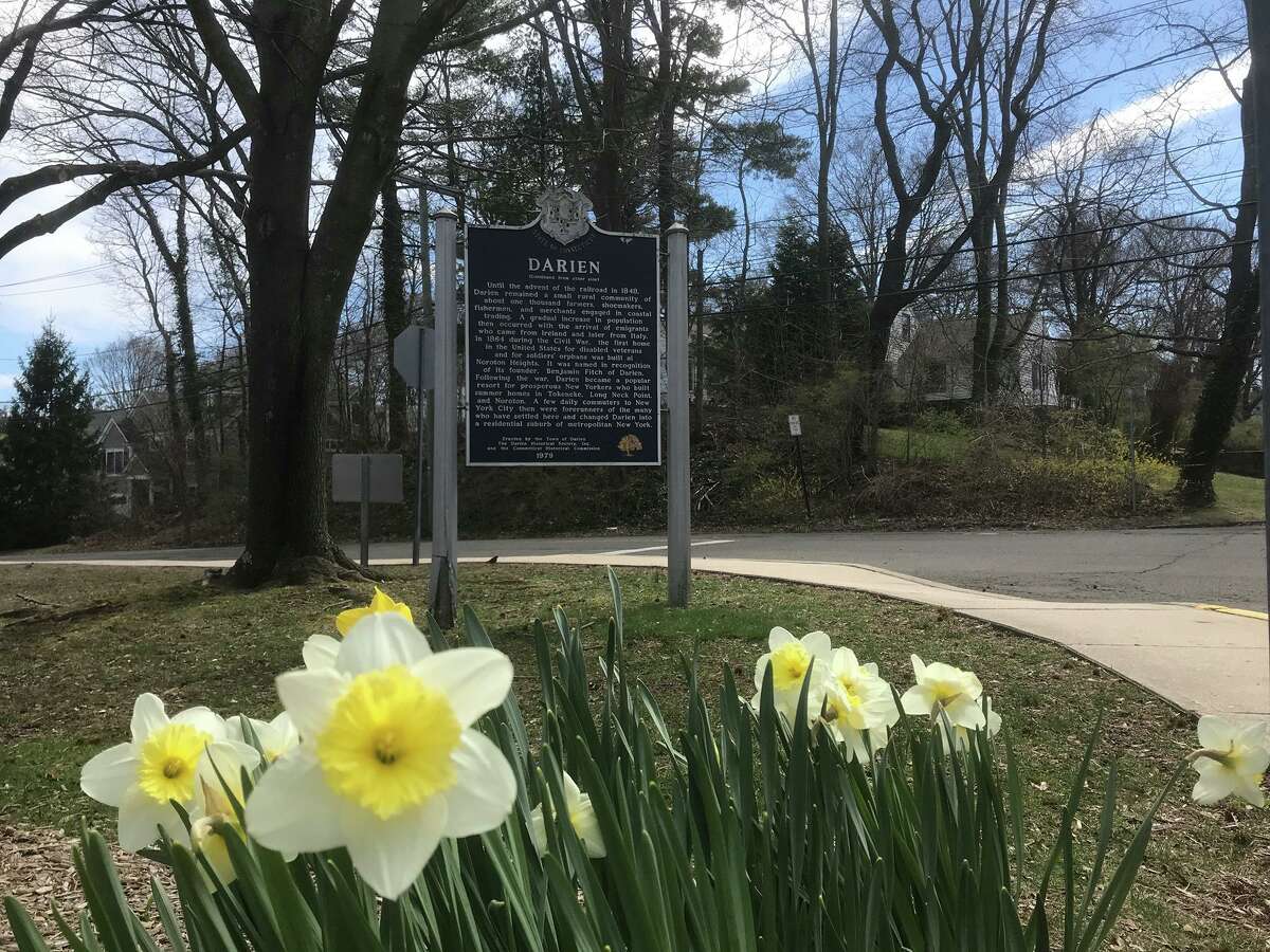 Darien Town Hall