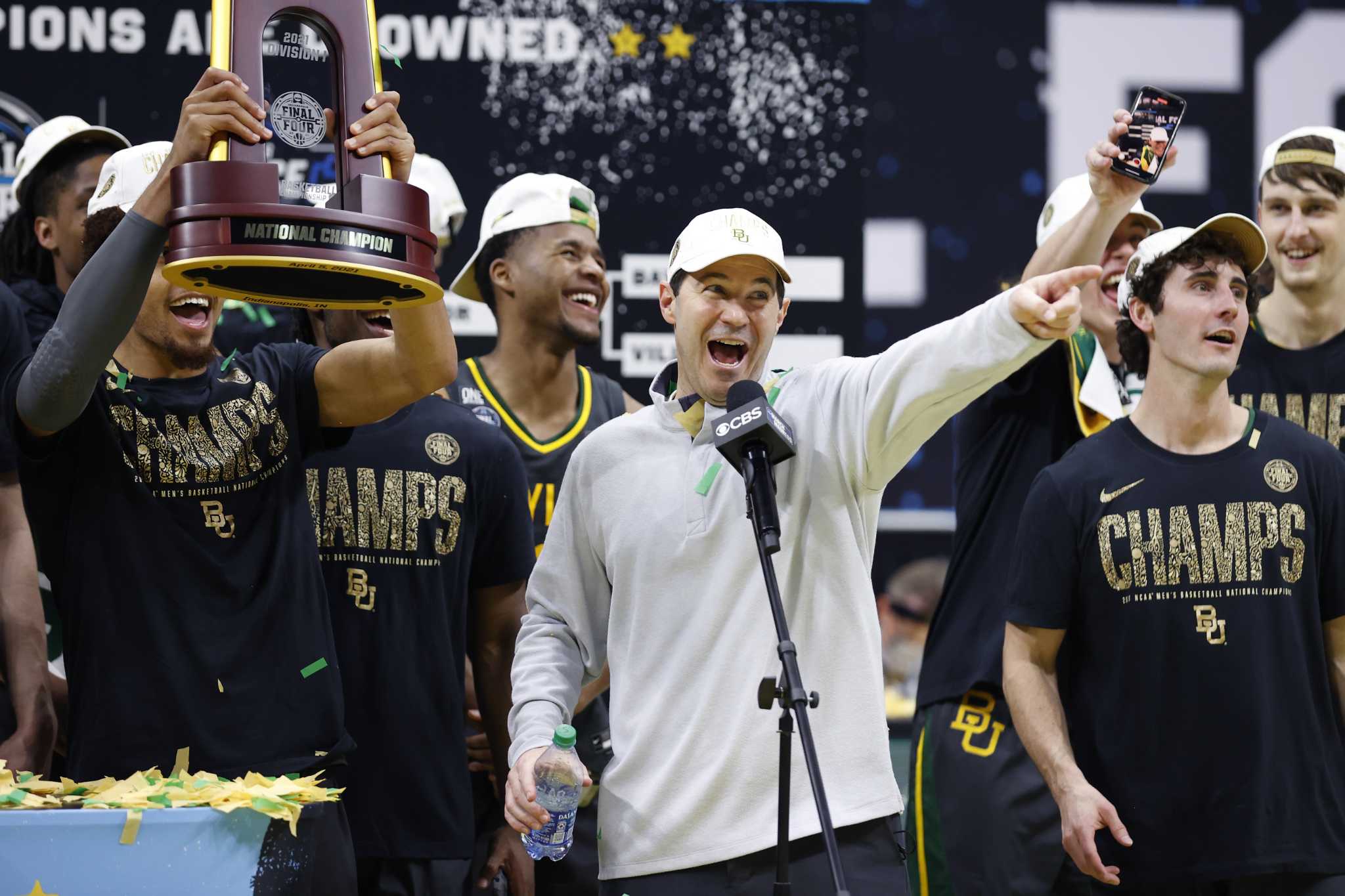 Podcast: Is Baylor's Basketball Crown College Sports' Greatest Rebuild?