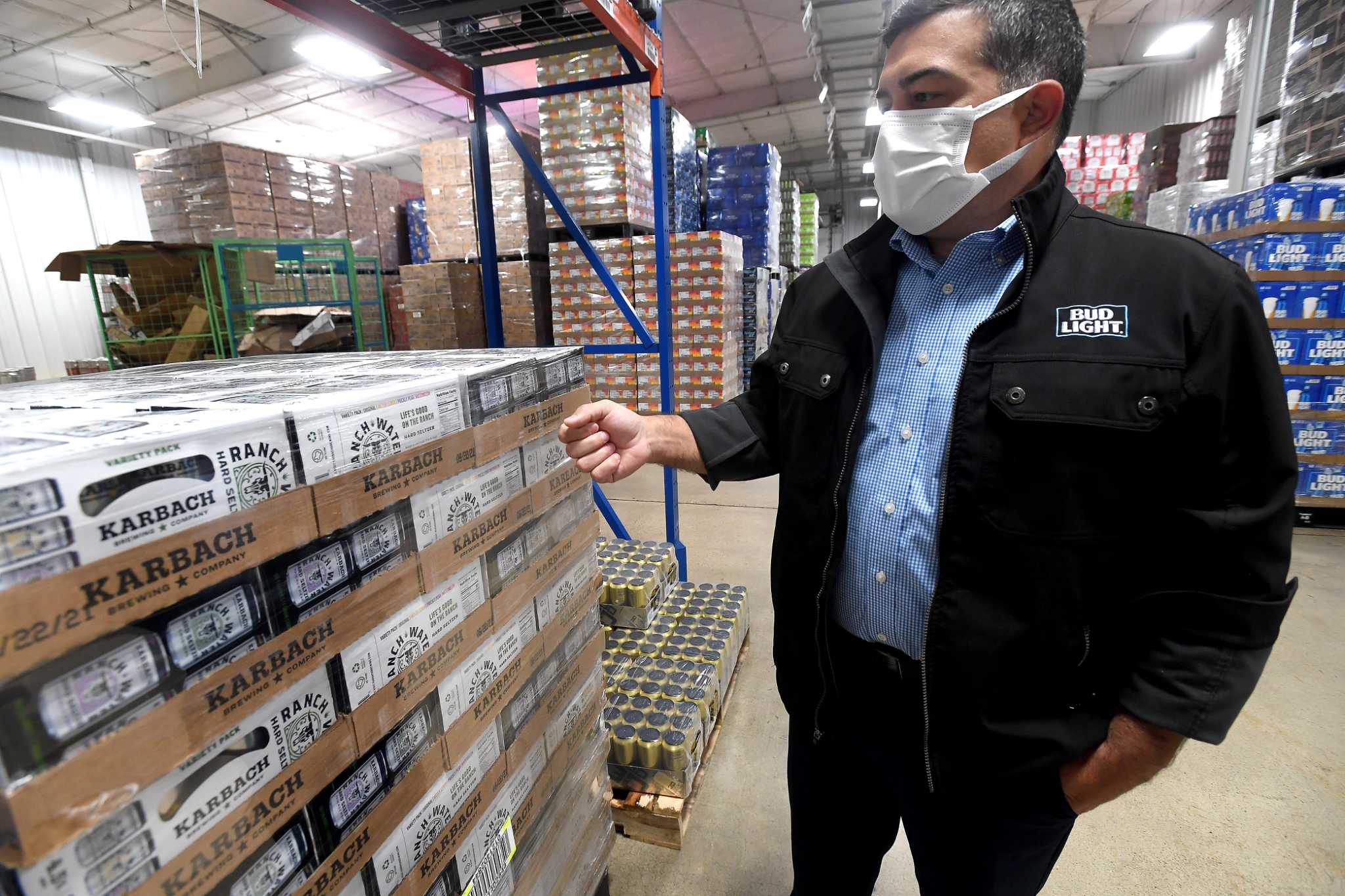 Brewers, distributors usher in ‘summer of seltzer’