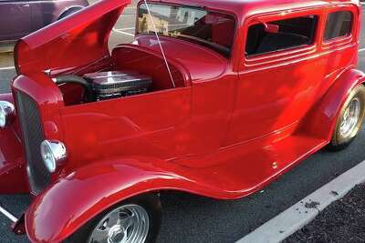 Car Show Comes To Litchfield Crossings