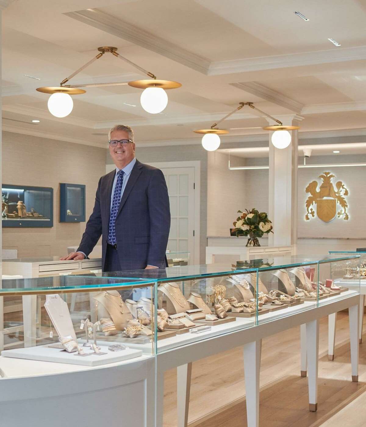 David Glucksman, who is a Fairfield resident, has been appointed store manager of Henry C. Reid & Son Jewelers, the 111-year-old jewelry store that is located at 1591 Post Road in Fairfield.