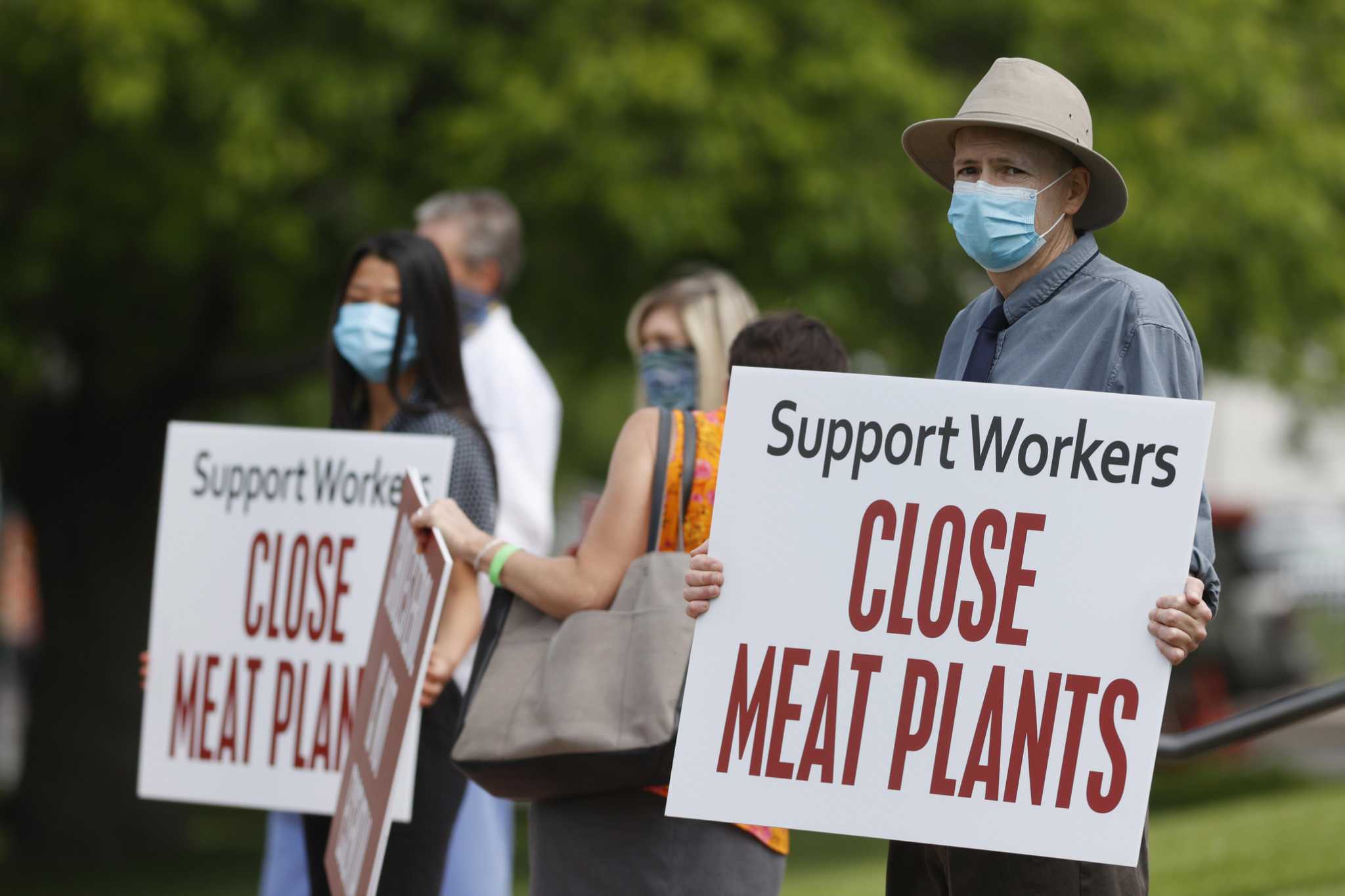 Opinion: Meat packing plants need more transparency, not less. Ag-gag ...