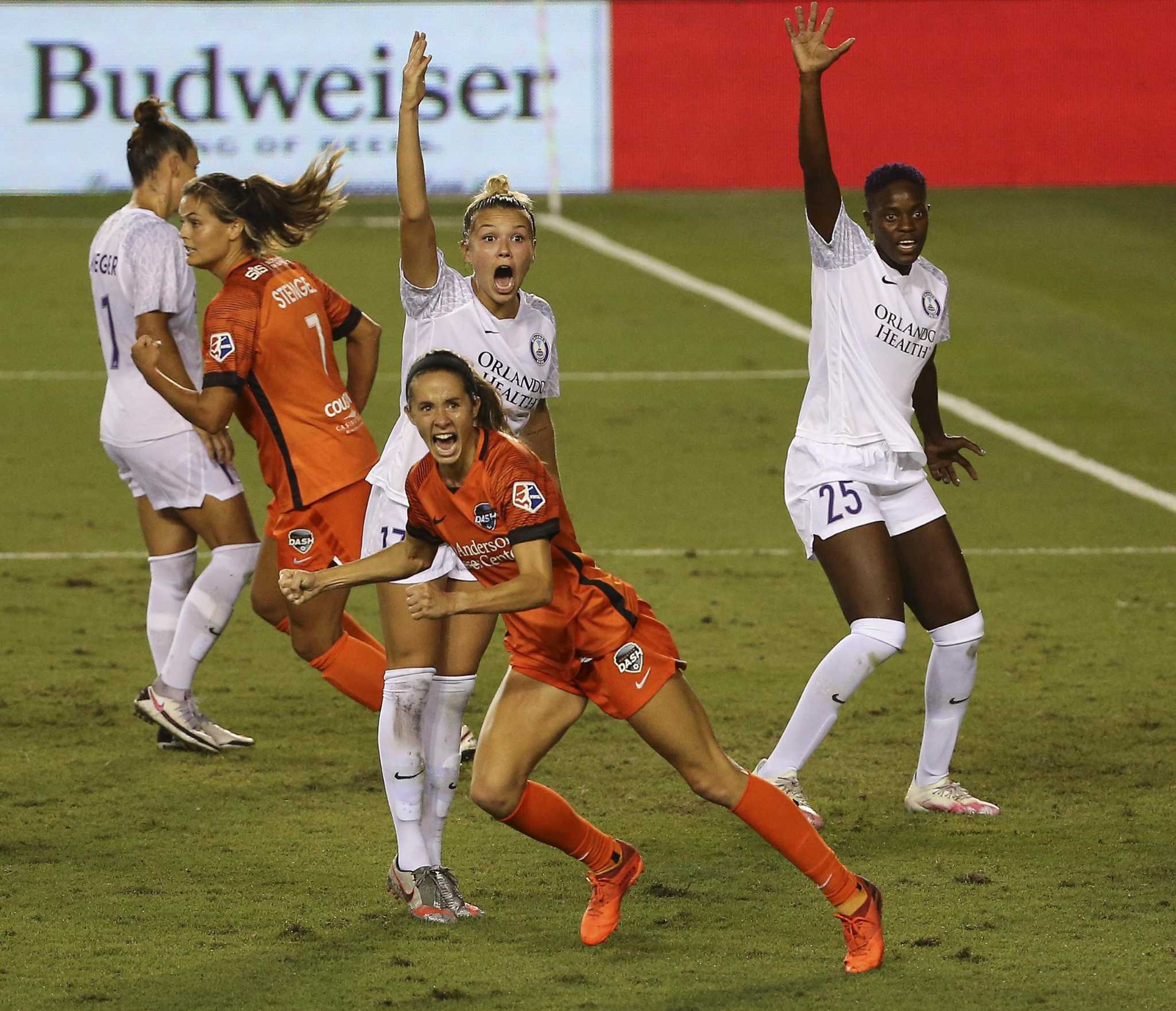 Budweiser Woman of the Week  Kealia Watt, Chicago Red Stars 