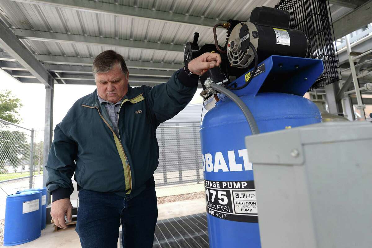 Lamar State College Port Arthur instructor George Bohn tests out some of the operations in the new H.O.T. unit located outside the Umphrey Industrial Technology Center. The facility will be operational before the end of the semester, offering students hands-on training in the field of processing. Photo taken Friday, November 8, 2019 Kim Brent/The Enterprise