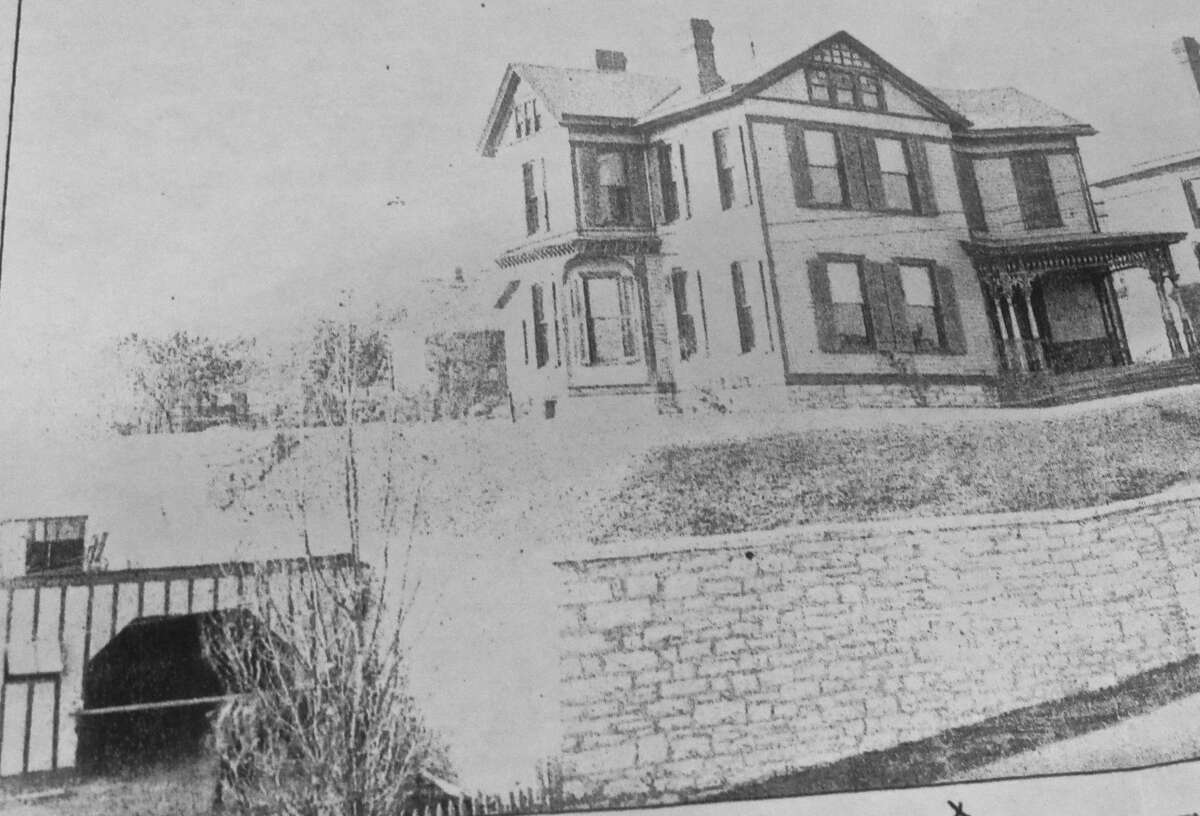 A photo from the early 20th century shows the property featuring what appears to be horse stables. Beth Machens believes the adjacent tunnels were used for underground referidgeration.