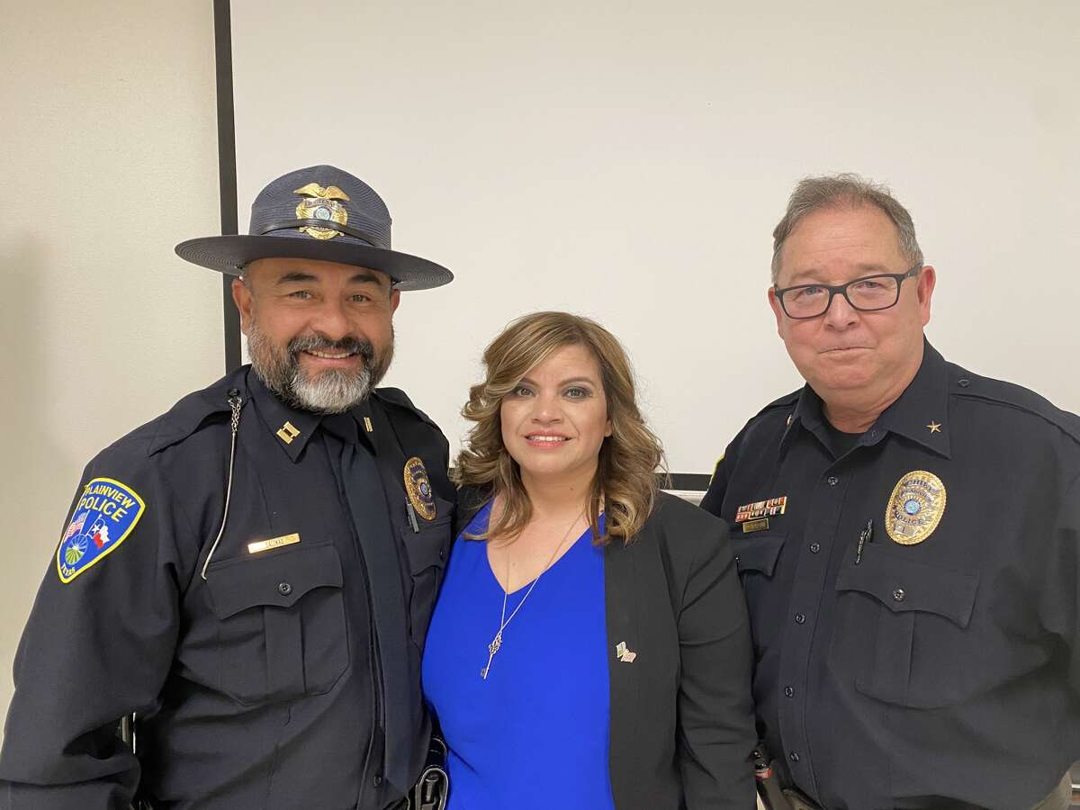Plainview PD announces promotion of Jaime Salinas