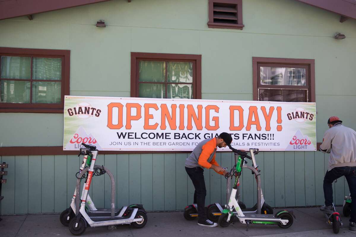 Fans Excited to Celebrate Opening Day at Oracle Park 