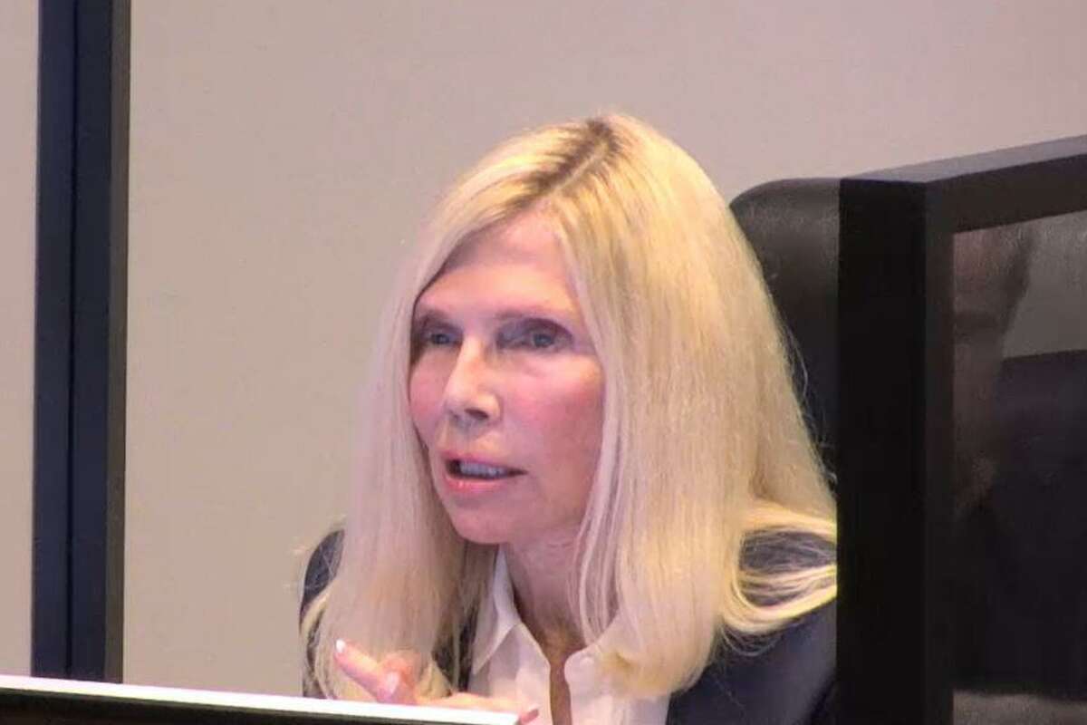 Veteran director Ann Snyder said on Friday she is seeking a fourth term on The Woodlands Township Board of Directors.
