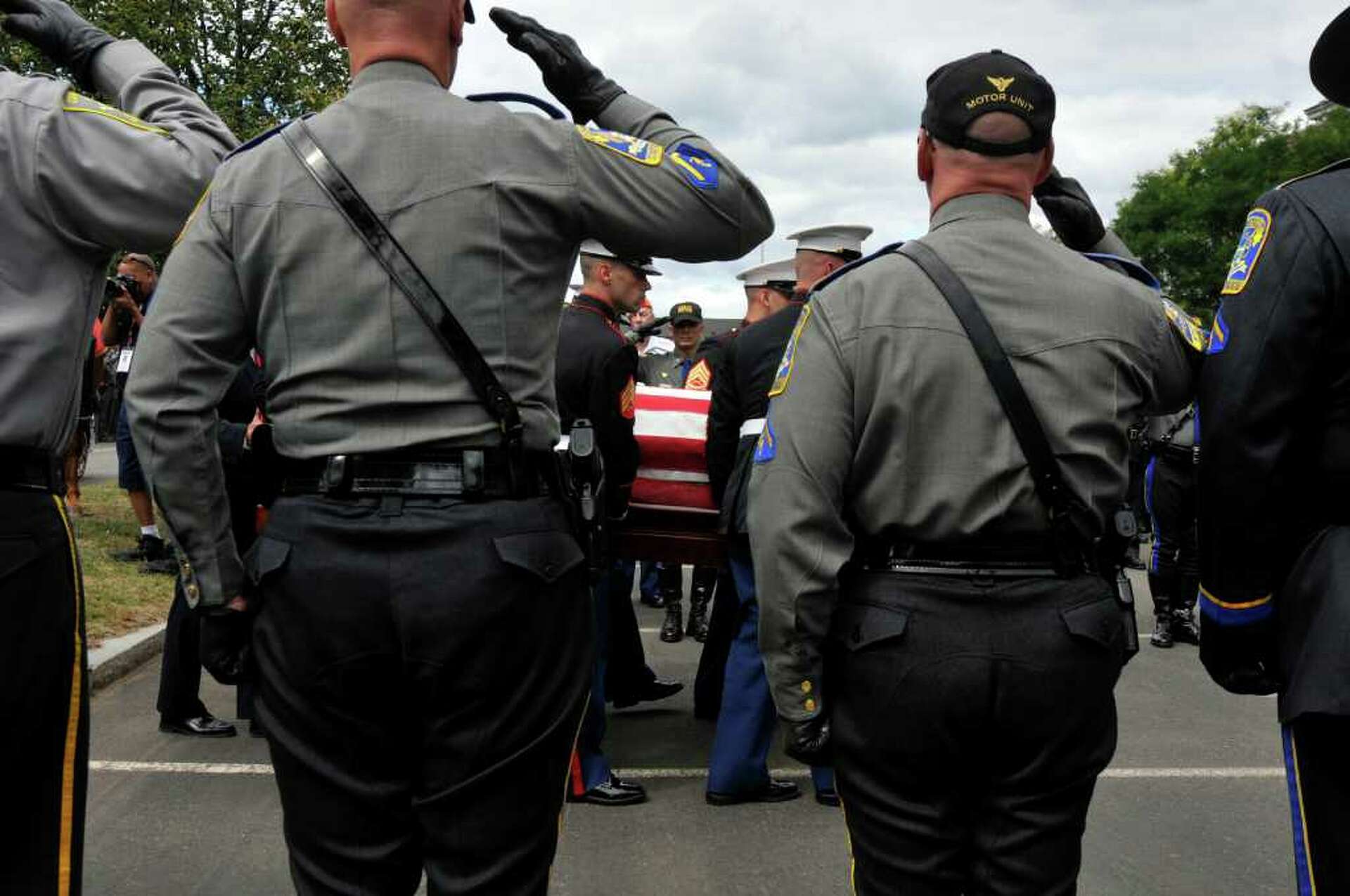 Conn. trooper killed in crash being laid to rest