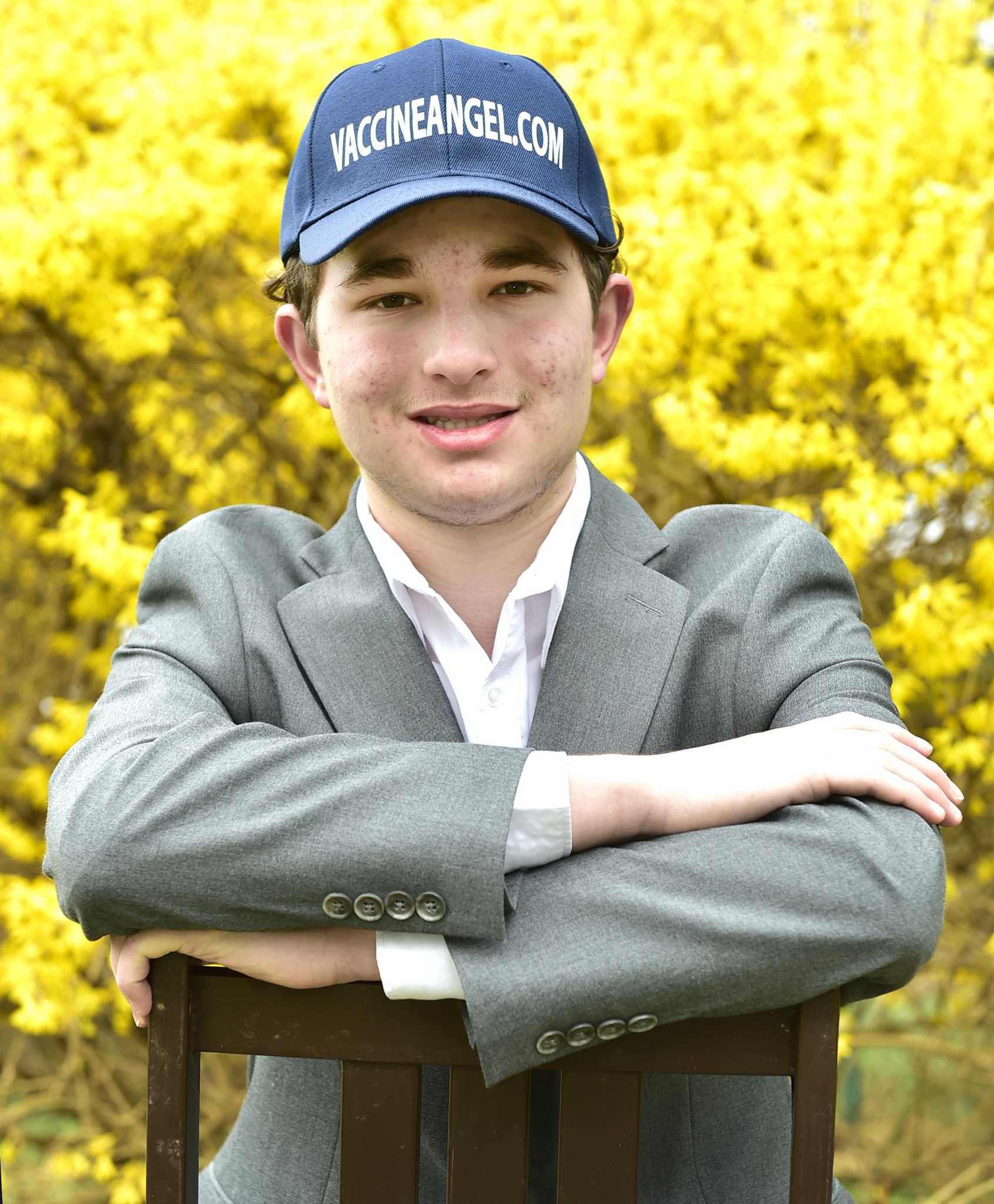 'He's got a great heart': How a North Branford teen became a 'Vaccine Angel' - Vimarsana News