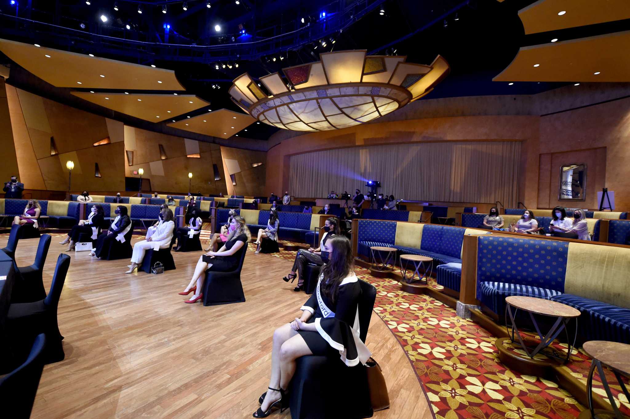 Mohegan Sun signs a three-year deal to host the Miss America competition - Vimarsana News
