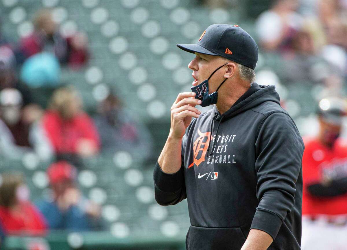 A.J. Hinch focusing on positives as he brings Tigers to Houston
