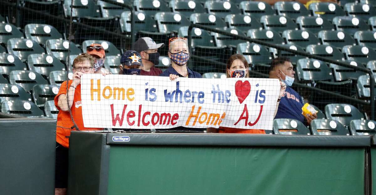 A.J. Hinch focusing on positives as he brings Tigers to Houston