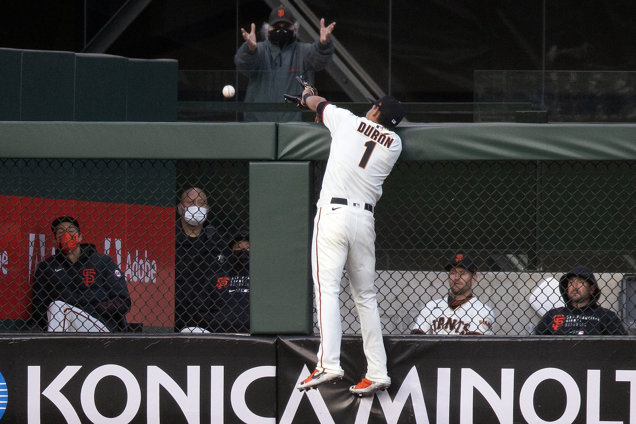 Catching Wade Miley's no-hitter is the coolest thing Tucker Barnhart's ever  done